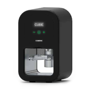 Πατητήρι καφέ Compac Cube Tamp 58mm με κυβική κεφαλή από ανοξείδωτο χάλυβα και αλουμίνιο